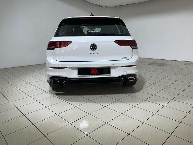 Usata VW Golf VIII R-line 131 CV (96 kW) 2024 Bianco