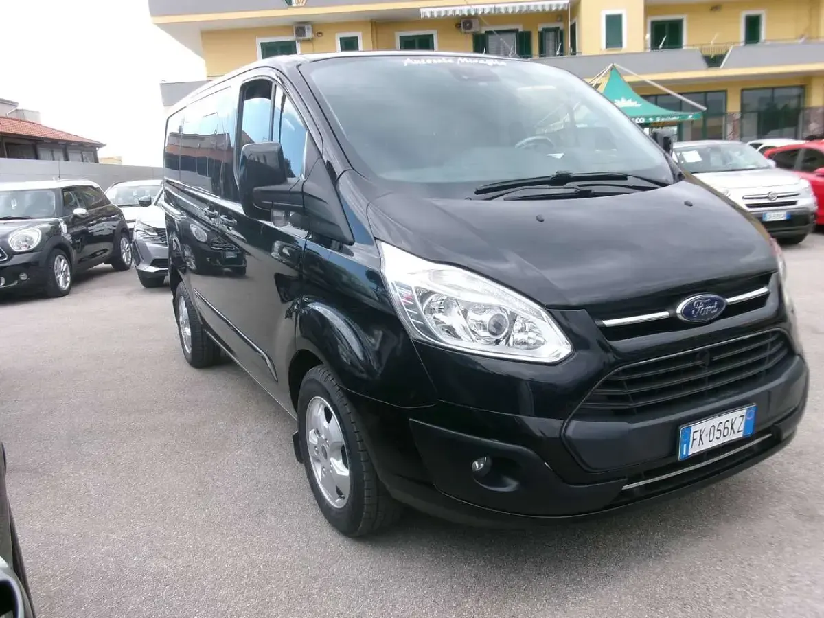 Usata Ford Transit Custom 131 CV (96 kW) 2017 Nero Furgone