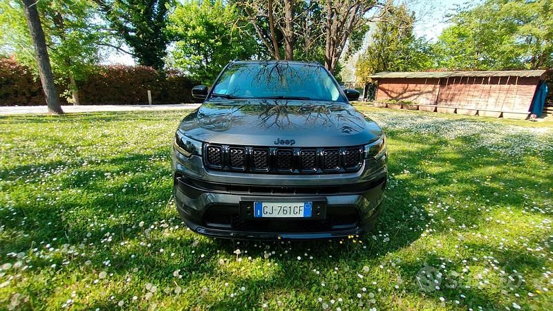 Usata Jeep Compass Night Eagle 150 CV (110 kW) 2022 Grigio SUV