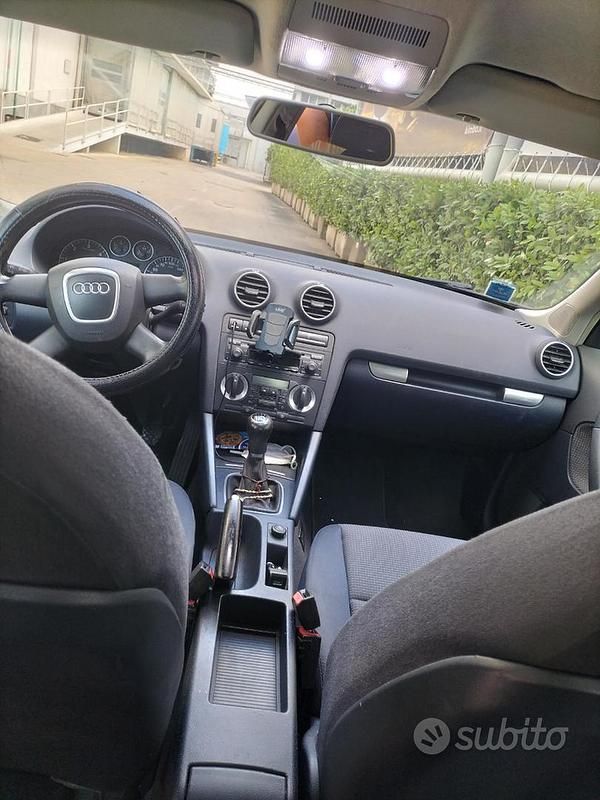 Usata Audi A3 105 CV (77 kW) 2005 Grigio Utilitaria