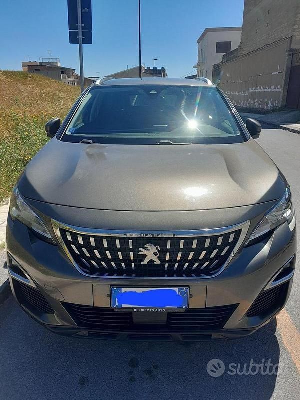 Usata Peugeot 3008 2018 Verde SUV