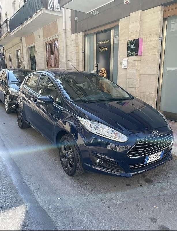 Usata Ford Fiesta Business Edition 97 CV (71 kW) 2012 Berlina
