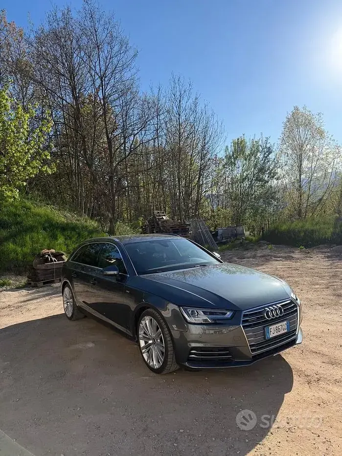 Usata Audi A4 Sport 190 CV (139 kW) 2017 Grigio Station wagon