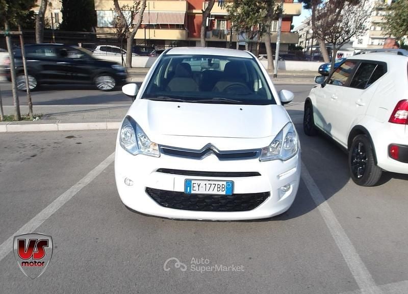 Begagnad Citroën C3 PureTech 82 HK (60 kW) 2015 Vit Halvkombi