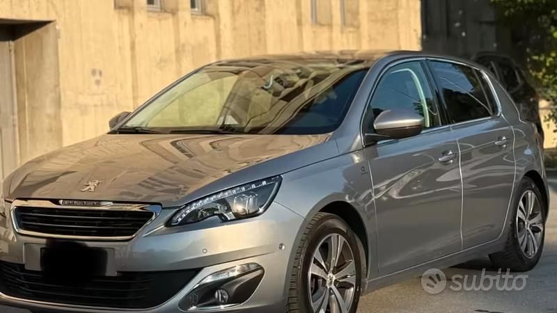 Usata Peugeot 308 115 CV (84 kW) 2016 Berlina