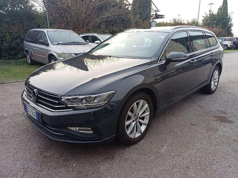 Usata VW Passat Business 150 CV (110 kW) 2020 Grigio Station wagon