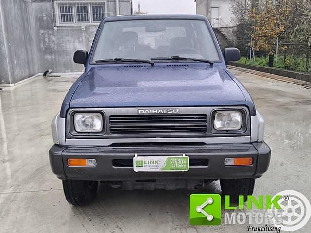 Usata Daihatsu Feroza 95 CV (69 kW) 1991 Grigio SUV