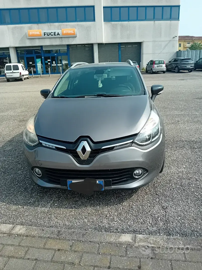 Usata Renault Clio 90 CV (66 kW) 2016 Grigio Station wagon