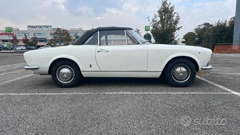 Usata Fiat 124 Spider 1960 Bianco Cabrio