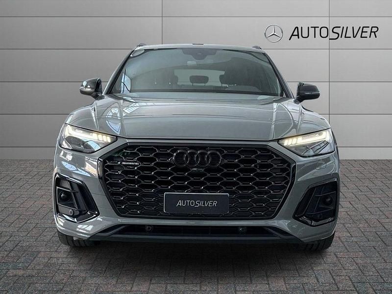 Usata Audi Q5 S-Line 204 CV (150 kW) 2022 Grigio / metallizzato SUV