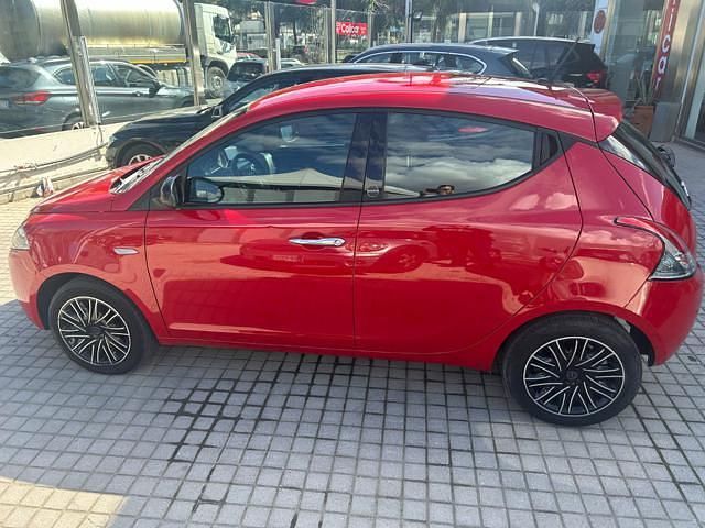 Usata Lancia Ypsilon Silver 2021 Rosso Utilitaria