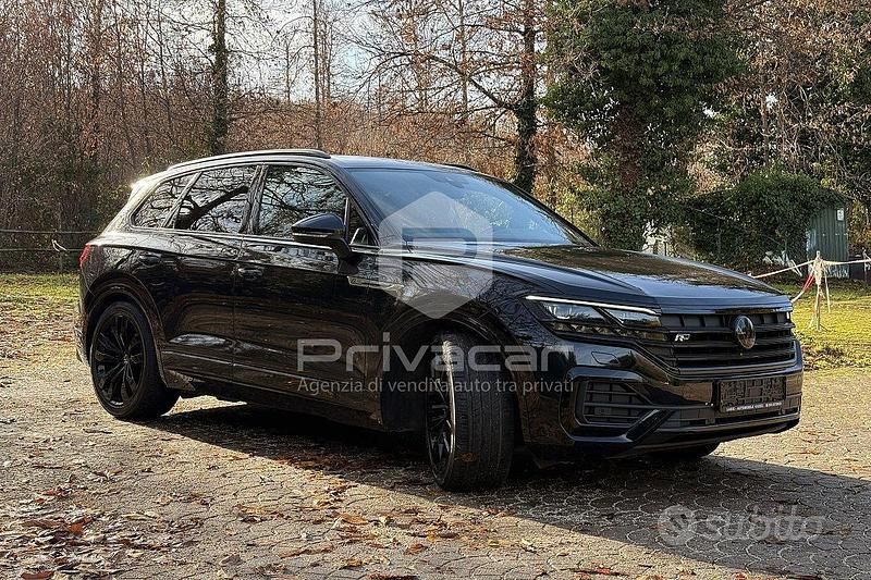 Usata VW Touareg R-line 231 CV (169 kW) 2021 Nero SUV