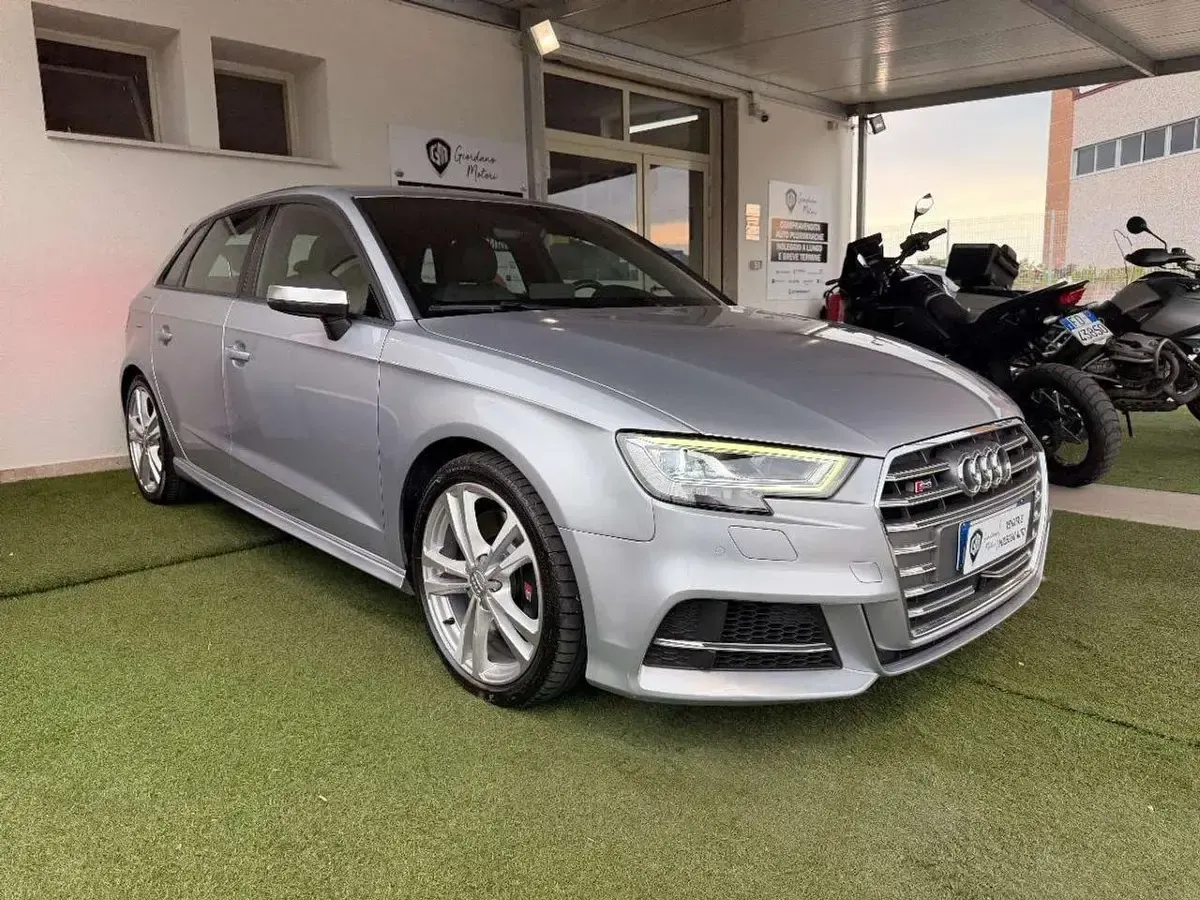 Usata Audi S3 300 CV (220 kW) 2020 Argento Berlina