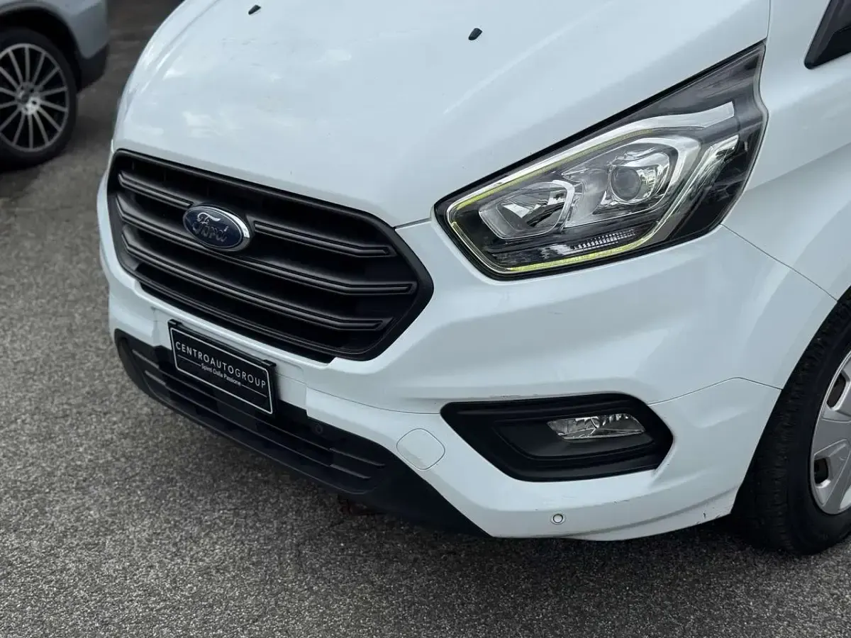 Usata Ford Transit Custom Trend 131 CV (96 kW) 2020 Bianco Furgone
