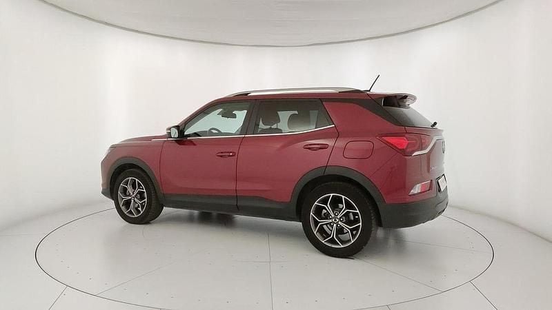 Usata Ssangyong (KGM) Korando 136 CV (100 kW) 2023 Rosso SUV