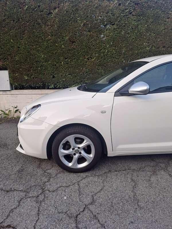 Usata Alfa Romeo MiTo 77 CV (56 kW) 2018 Utilitaria