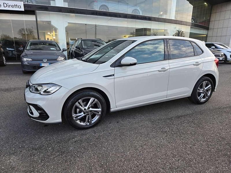 Usata VW Polo R-line 95 CV (69 kW) 2023 Ascot grey Utilitaria