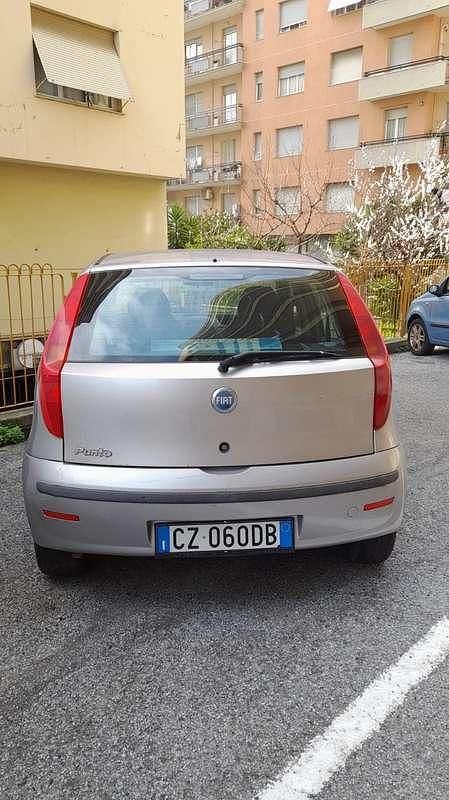 Usata Fiat Punto Dynamic 60 CV (44 kW) 2005 Utilitaria