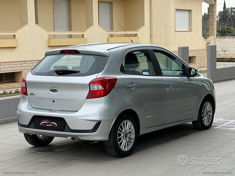 Begagnad Ford Ka Plus Active 86 HK (63 kW) 2019 Grå Halvkombi