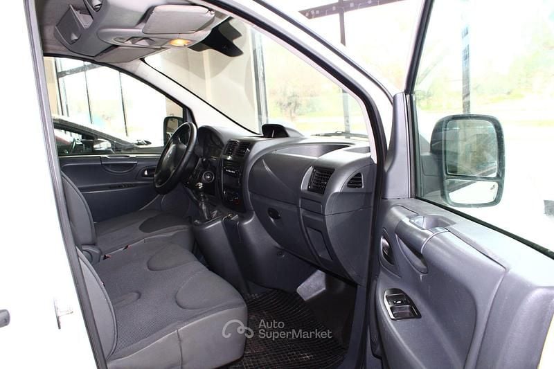 Usata Peugeot Expert 128 CV (94 kW) 2016 Bianco Furgone