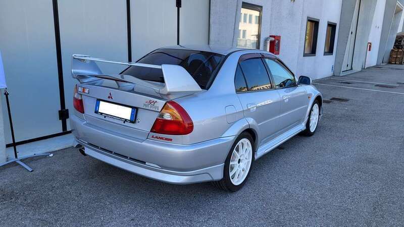 Usata Mitsubishi Lancer Edition 280 CV (205 kW) 2001 Grigio Berlina