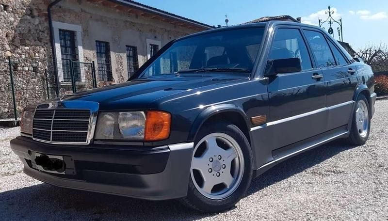 Usata Mercedes 190 185 CV (136 kW) 1984 Nero Berlina