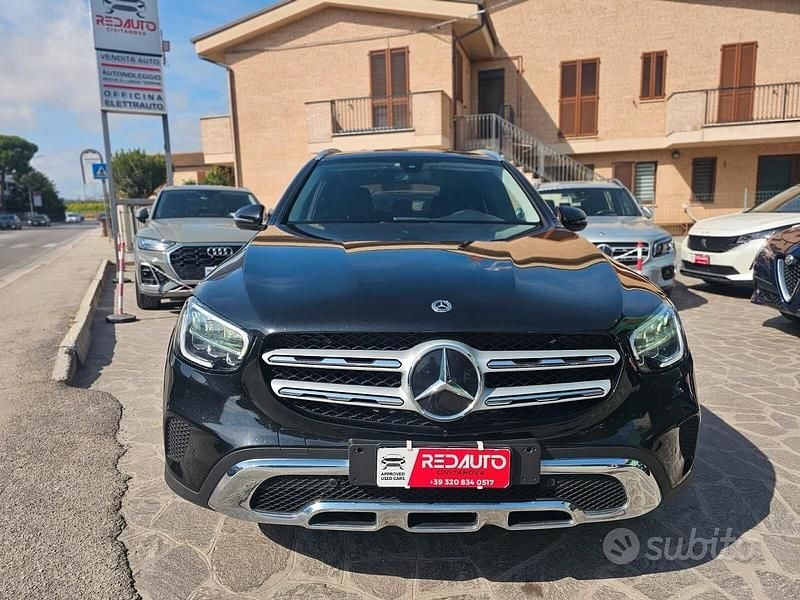Usata Mercedes GLC220 Business 194 CV (142 kW) 2021 Nero Station wagon
