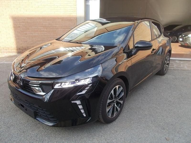 Nuova Mitsubishi Colt Invite 91 CV (66 kW) 2025 Nero Utilitaria