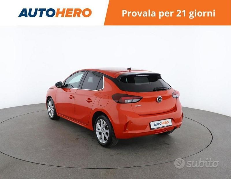 Usata Opel Corsa Elegance 100 CV (73 kW) 2021 Arancione Berlina
