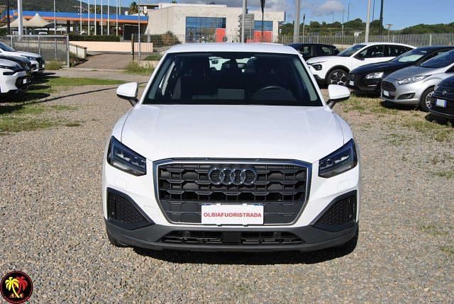 Usata Audi Q2 Business 116 CV (85 kW) 2023 Bianco SUV