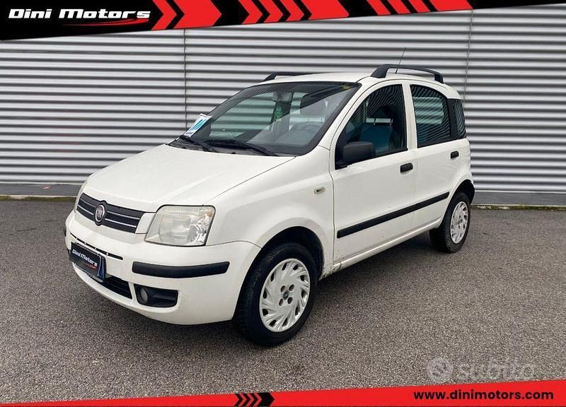 Bianco Usata 2009 Fiat Panda Dynamic Berlina | 2000 € (Cara) - Immagine 1/4