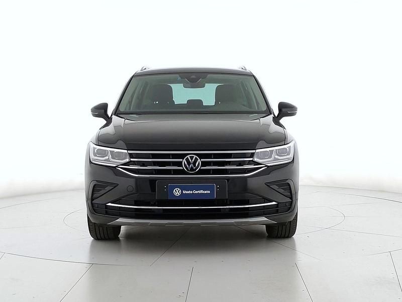 Usata VW Tiguan Elegance 150 CV (110 kW) 2024 Nero SUV