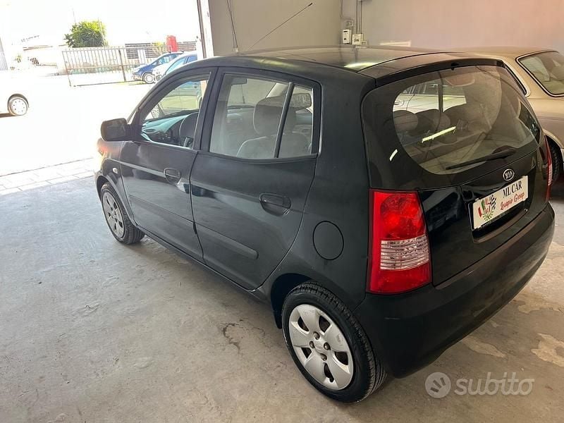 Usata Kia Picanto Spirit 60 CV (44 kW) 2008 Nero Utilitaria