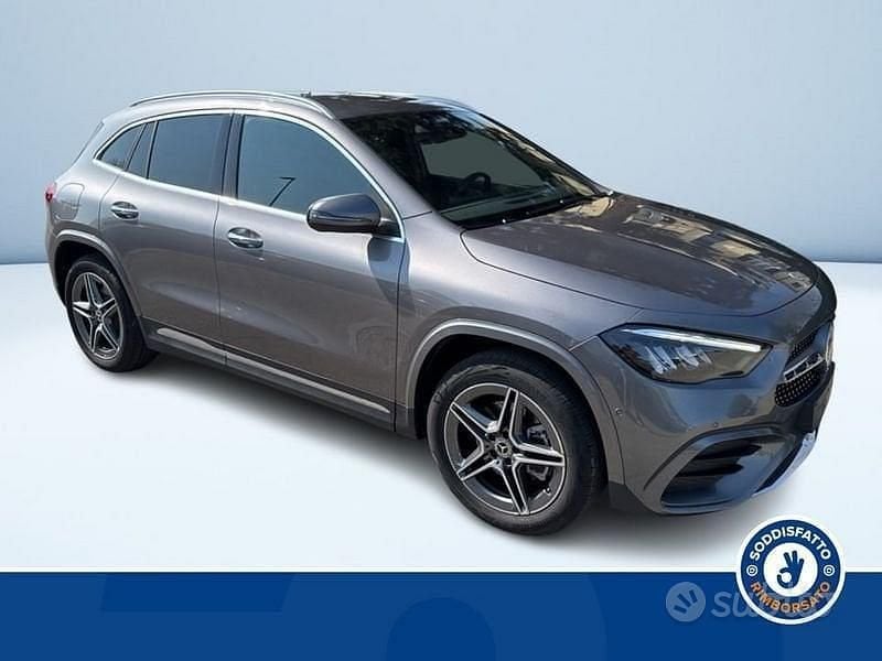 Nuova Mercedes GLA250 163 CV (119 kW) 2025 Grigio SUV