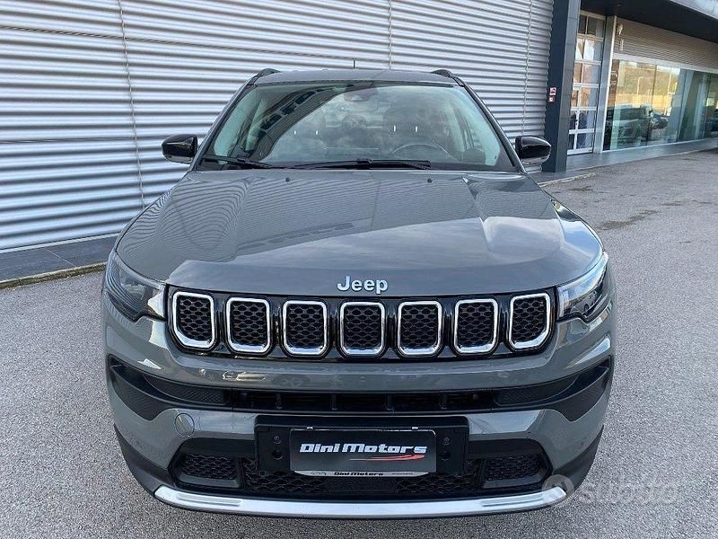 Usata Jeep Compass Limited 190 CV (139 kW) 2021 Grigio SUV