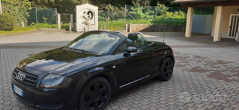 Usata Audi TT Roadster 179 CV (131 kW) 2006 Nero Cabrio