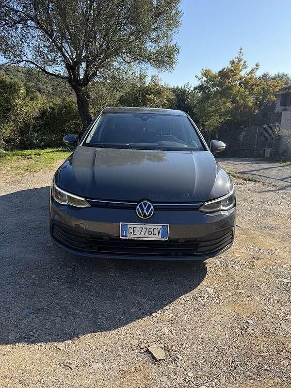 Usata VW Golf VIII Life 116 CV (85 kW) 2021 Berlina