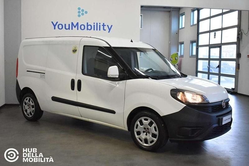 Usata Fiat Doblò 105 CV (77 kW) 2019 Bianco Monovolume