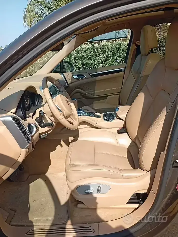 Usata Porsche Cayenne 245 CV (180 kW) 2013 SUV