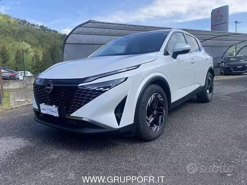 Usata Nissan Qashqai N-Connecta 158 CV (116 kW) 2025 Bianco SUV