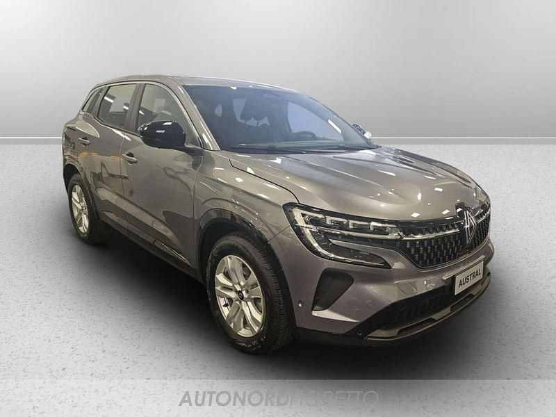 Nuova Renault Austral Evolution 131 CV (96 kW) 2025 Grigio scisto SUV