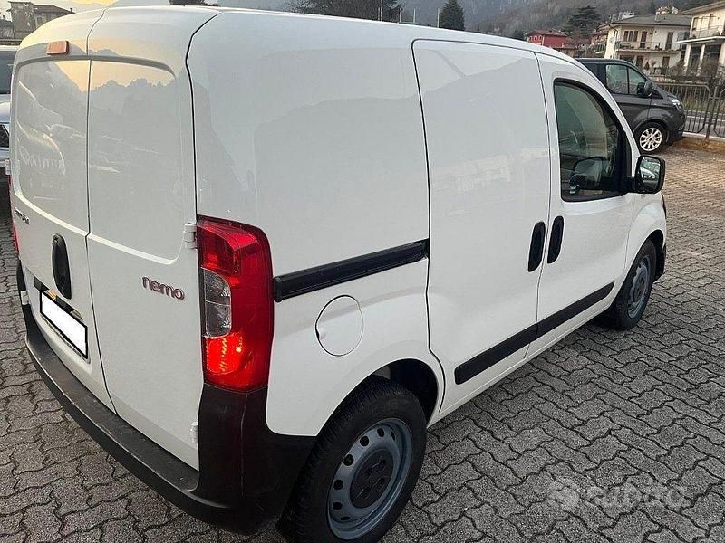 Usata Citroën Nemo 75 CV (55 kW) 2013 Bianco Monovolume