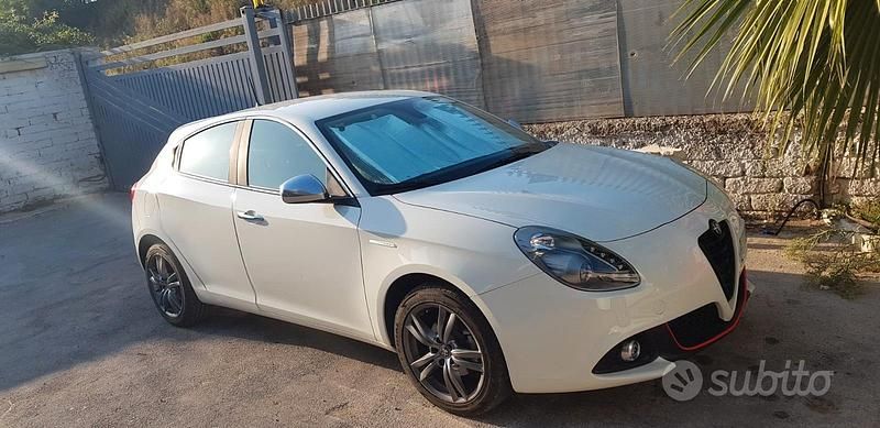 Usata 2014 Alfa Romeo Giulietta Due volumi | 7500 € (Super prezzo) - Immagine 1/1