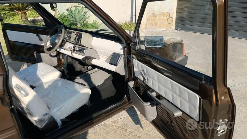 Usata Fiat Panda 30 CV (22 kW) 2002 Marrone Utilitaria
