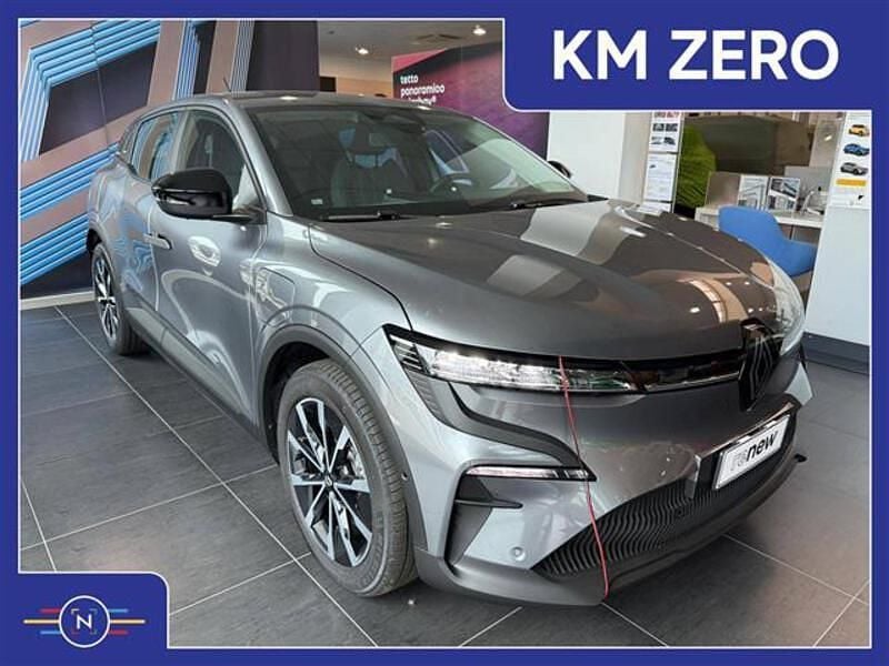 Grigio scuro Nuova 2025 Renault Megane E-Tech Evolution | 29.000 € (Buon prezzo) - Immagine 1/4
