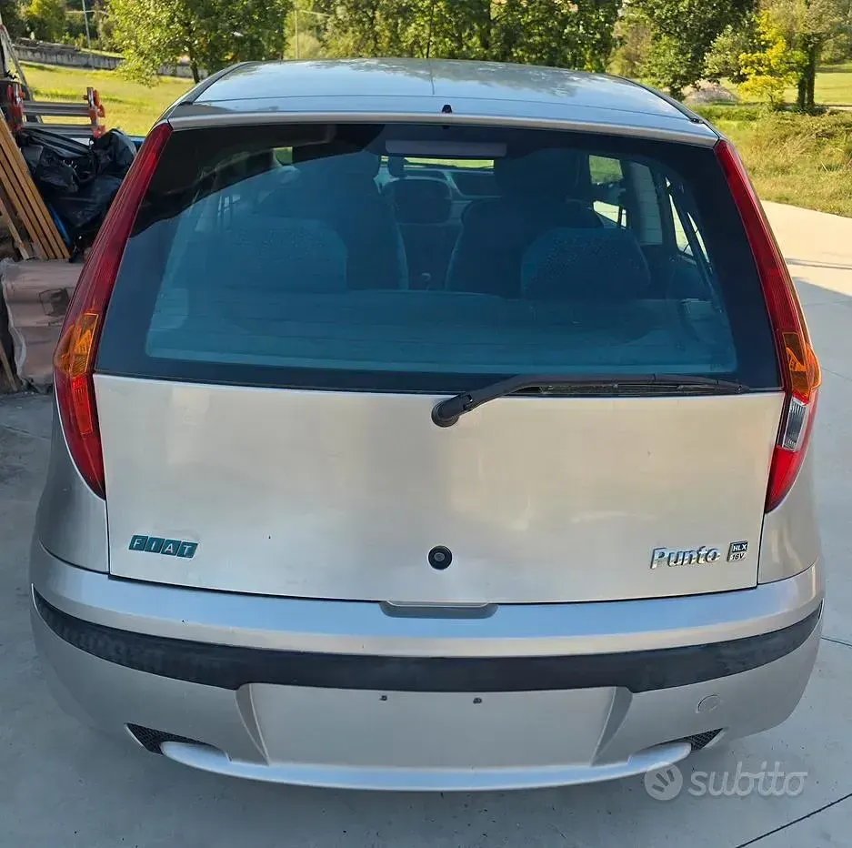 Usata Fiat Punto 80 CV (58 kW) 2001 Grigio Utilitaria