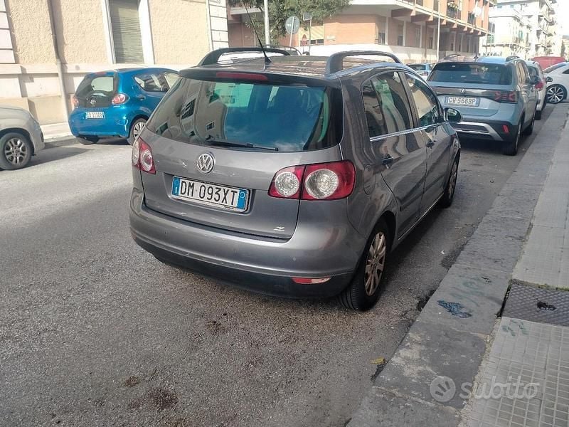 Usata VW Golf Plus Cross 2008 Grigio Monovolume