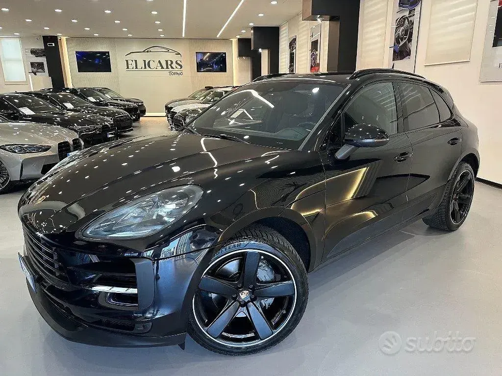 Usata Porsche Macan 352 CV (258 kW) 2020 Nero metallizzato SUV