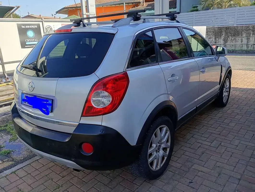 Usata Opel Antara Edition+ 140 CV (102 kW) 2009 Grigio SUV