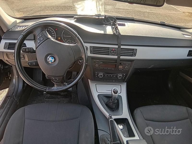 Usata BMW 320 2009 Nero Station wagon